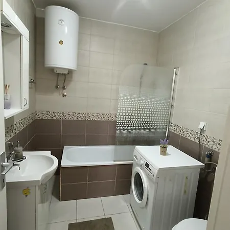 Apartment Center